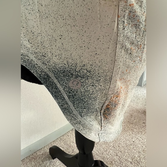 Lululemon camo spray sculpt tanktop - Picture 8 of 9